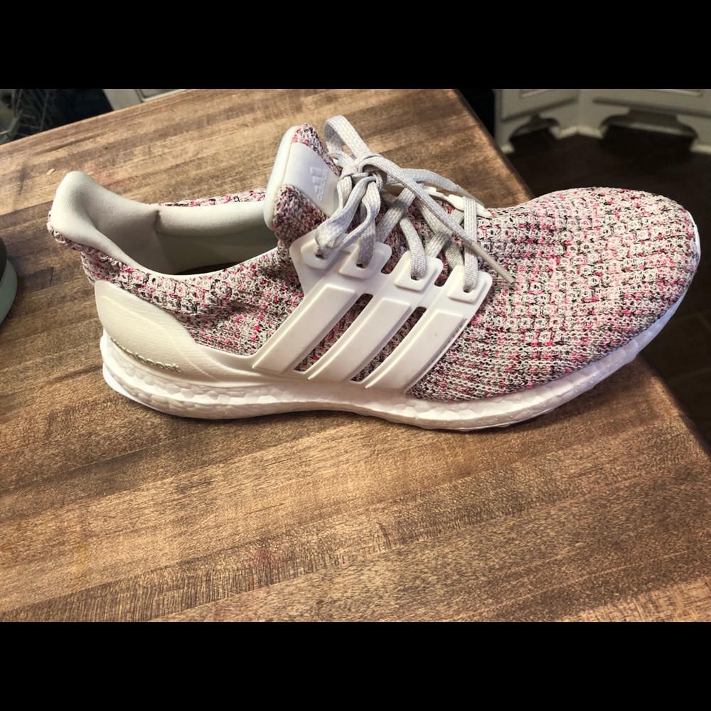 Adidas women’s ultra boost 4.0